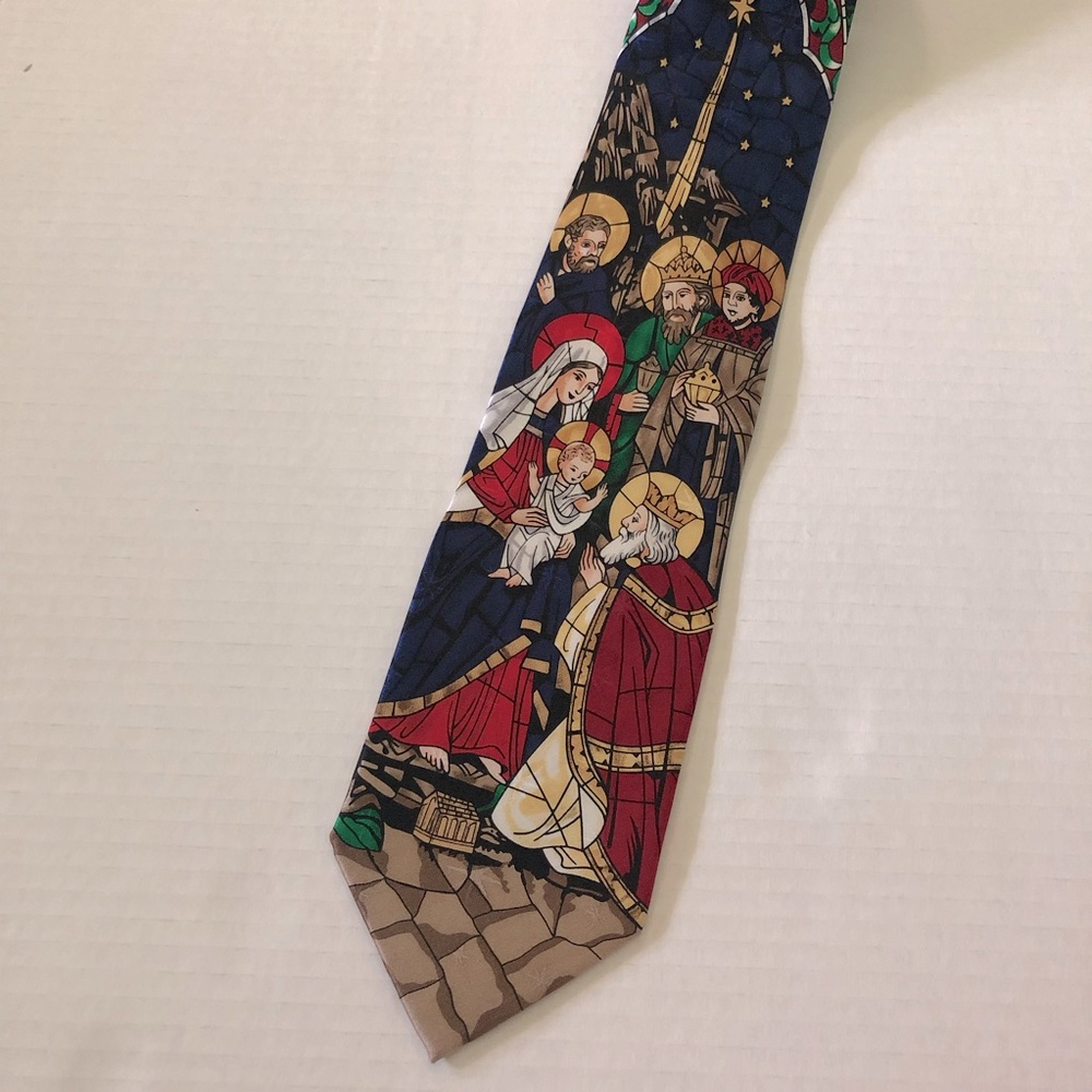 Holiday Traditions Christmas Tie